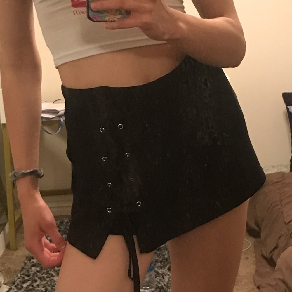 GOTH BLACK MINI SKIRT 🖤🎀